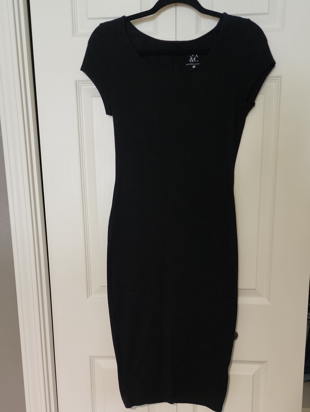 New York & Company Black Cap-Sleeve Midi Dress